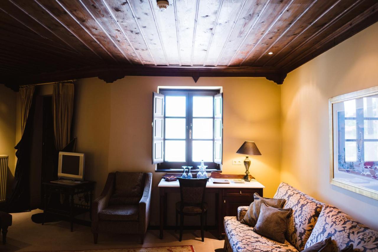 Trikolonion Country Stemnitsa Hotel Eksteriør billede