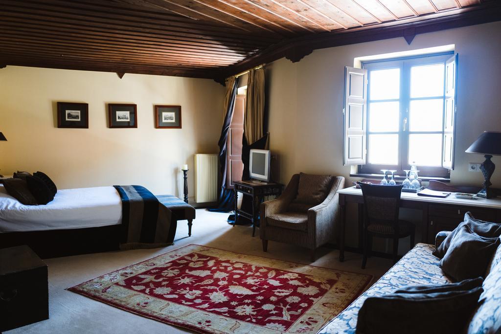 Trikolonion Country Stemnitsa Hotel Eksteriør billede